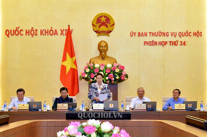 ỦY BAN THƯỜNG VỤ QUỐC HỘI KHAI MẠC PHIÊN HỌP THỨ 34